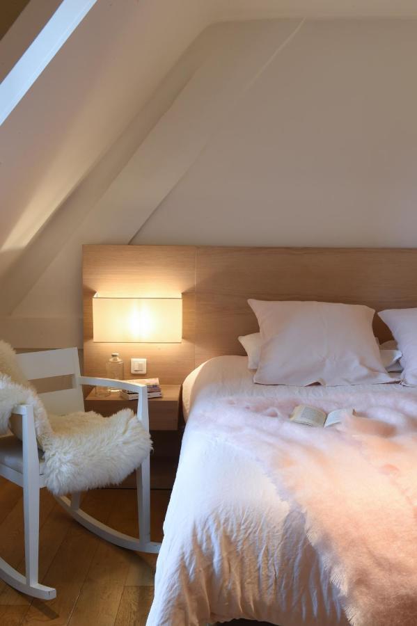 Hotel La Chaumiere Honfleur Exterior foto